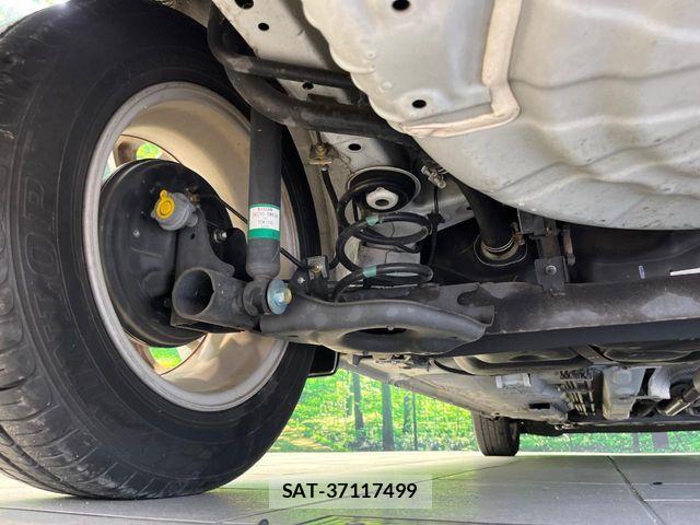 Nissan NOTE 2017-07 8744875-19