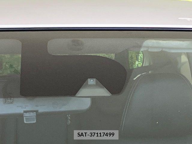 Nissan NOTE 2017-07 8744875-4
