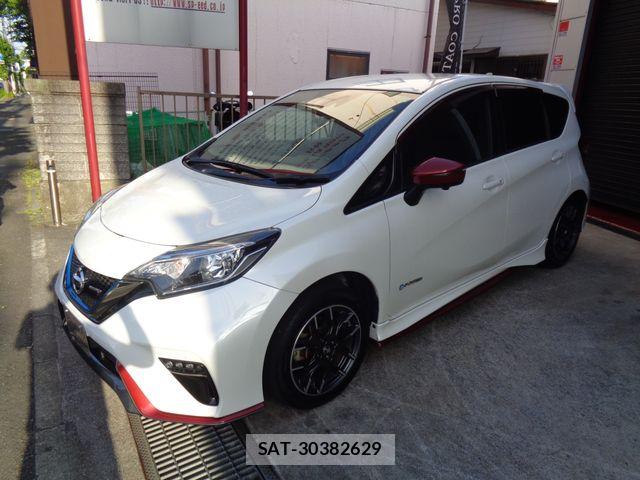 Nissan NOTE 2017-05 8744895-22