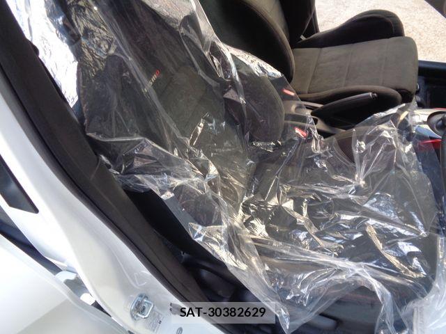 Nissan NOTE 2017-05 8744895-27