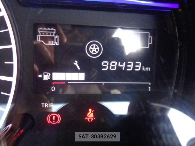 Nissan NOTE 2017-05 8744895-5