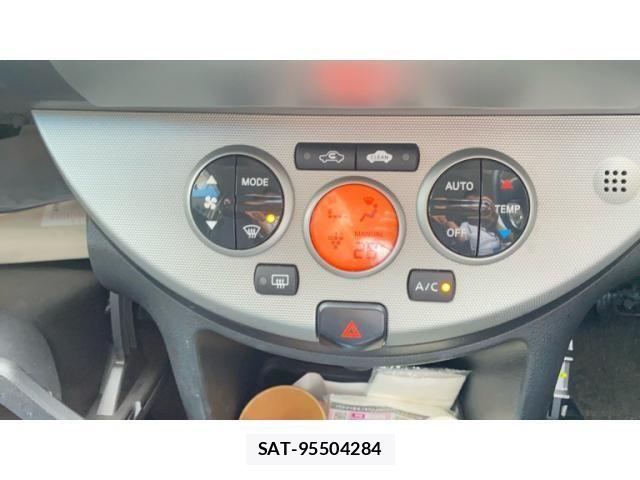 Nissan NOTE 2012-03 8744922-15