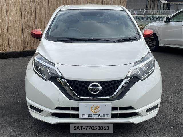 Nissan NOTE 2017-10 8744906-12