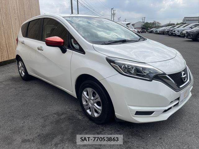 Nissan NOTE 2017-10 8744906-13
