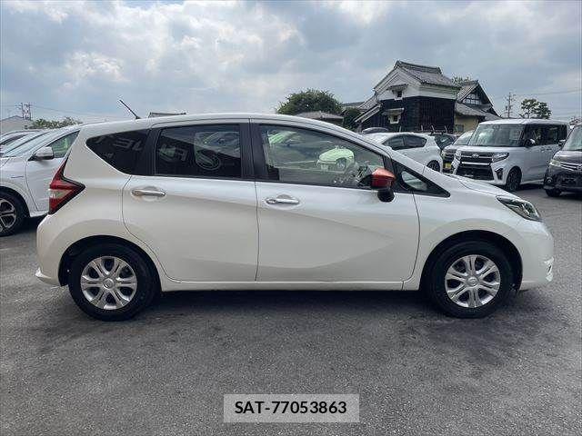 Nissan NOTE 2017-10 8744906-14