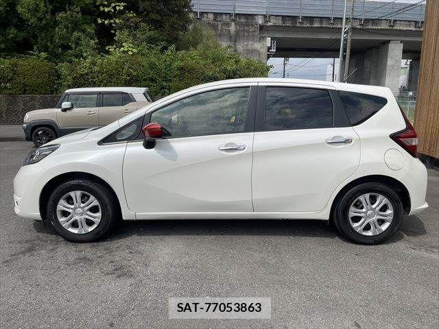 Nissan NOTE 2017-10 8744906-18