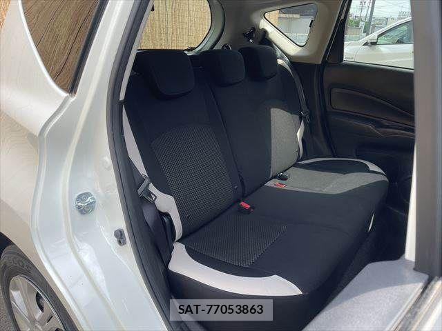 Nissan NOTE 2017-10 8744906-8
