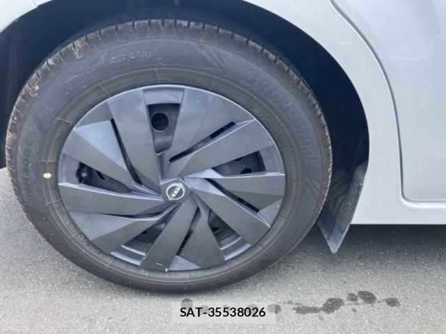 Nissan NOTE 2021-04 8744876-3