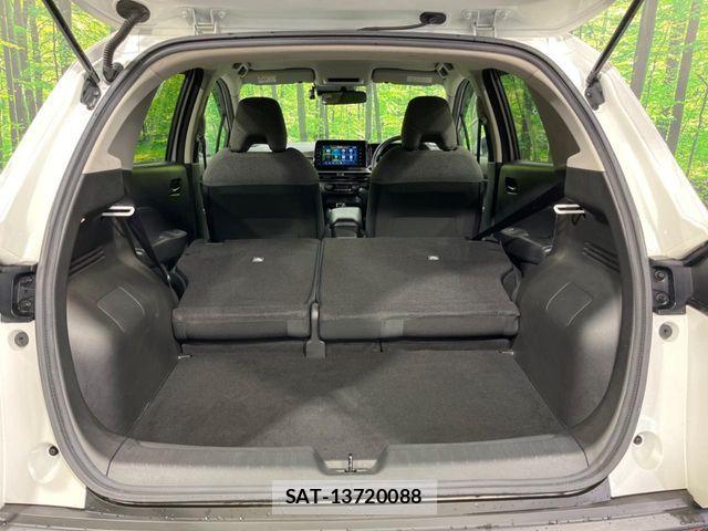 Nissan NOTE 2022-04 8744867-9