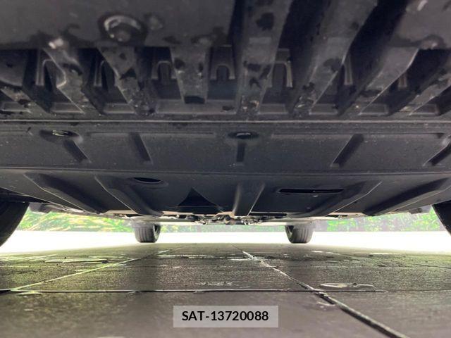 Nissan NOTE 2022-04 8744867-18