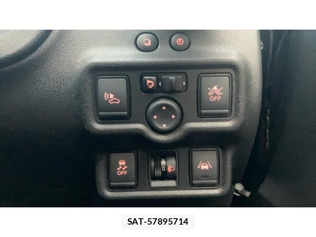 Nissan NOTE 2017-09 8744908-13