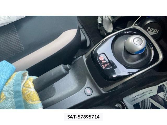 Nissan NOTE 2017-09 8744908-17
