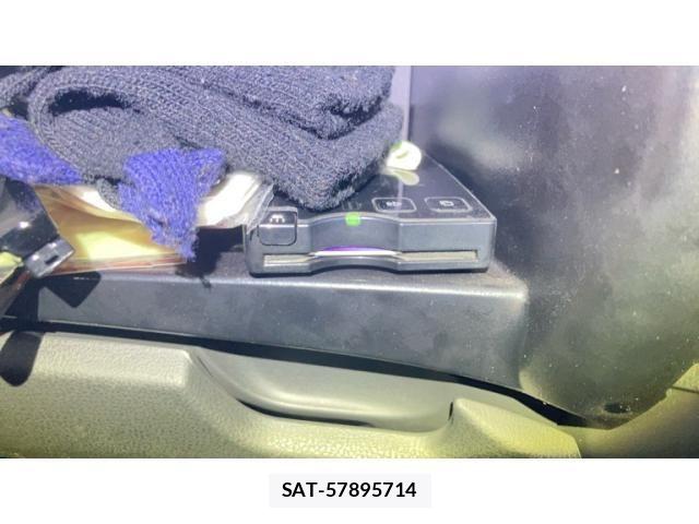 Nissan NOTE 2017-09 8744908-22