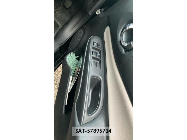 Nissan NOTE 2017-09 8744908-8