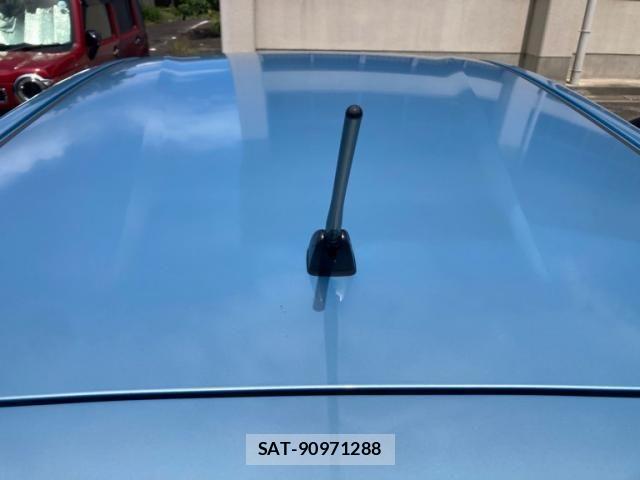 Nissan NOTE 2016-11 8744915-21