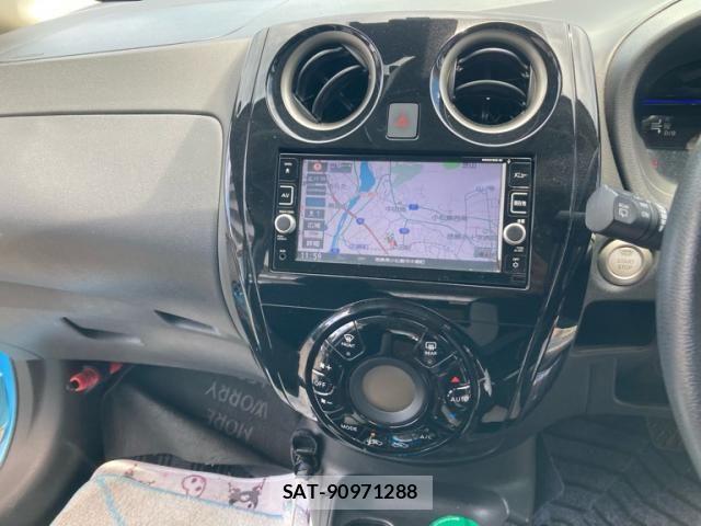 Nissan NOTE 2016-11 8744915-7