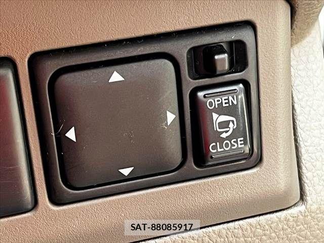 Nissan NOTE 2005-09 8744919-12