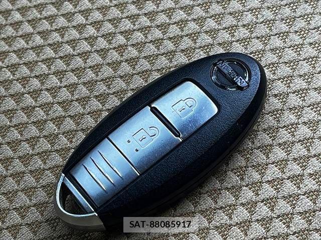 Nissan NOTE 2005-09 8744919-13