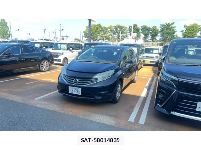 Nissan NOTE 2012-11 8744924-1