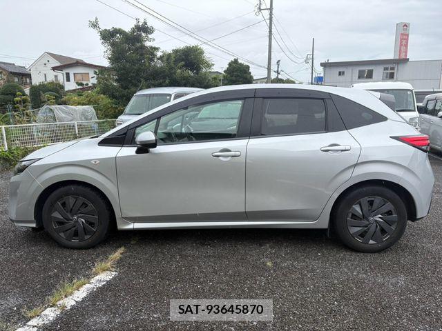 Nissan NOTE 2021-07 8744883-8