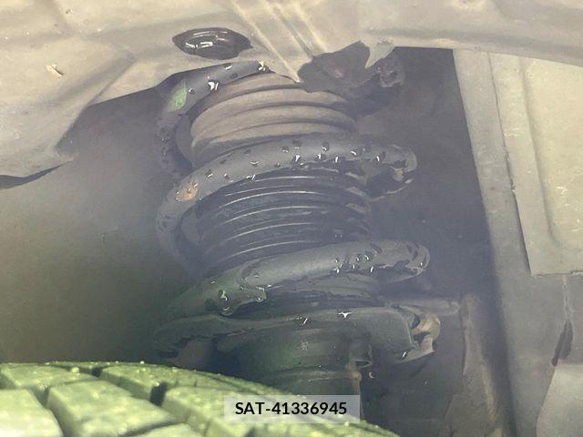 Nissan NOTE 2016-09 8744898-19