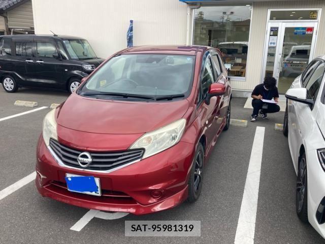 Nissan NOTE 2014-10 8781468-1