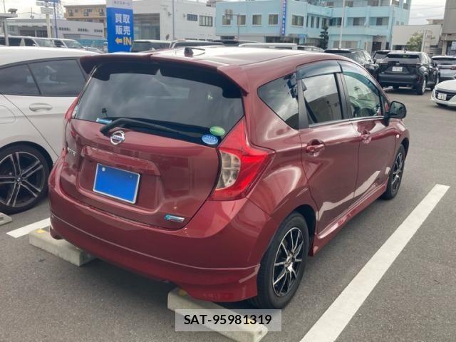 Nissan NOTE 2014-10 8781468-3