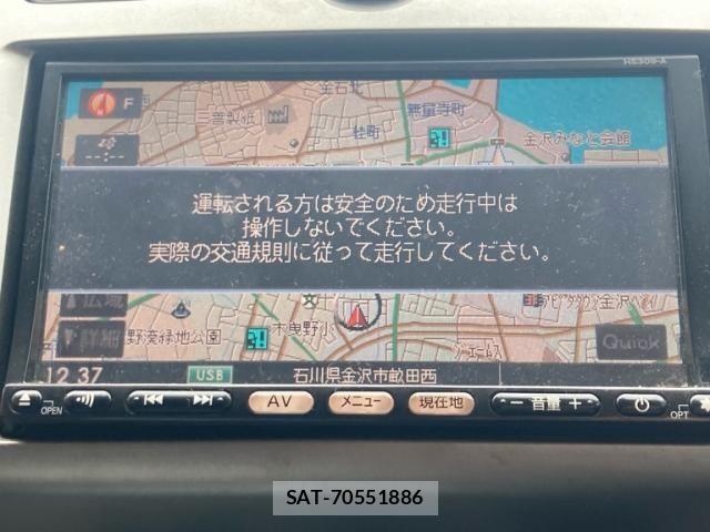 Nissan NOTE 2010-02 8781469-18