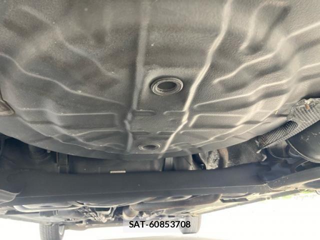 Nissan NOTE 2017-07 8781462-9