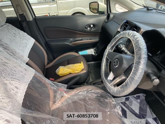 Nissan NOTE 2017-07 8781462-13