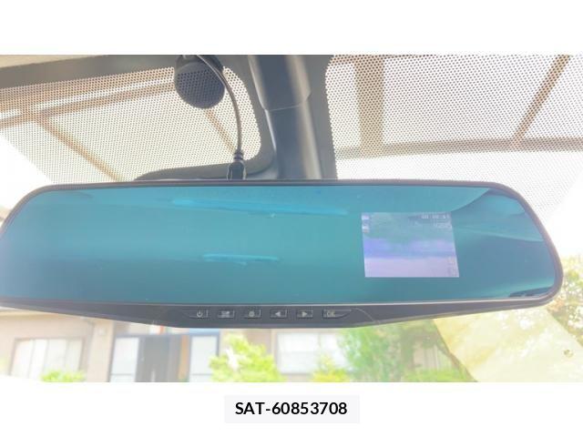 Nissan NOTE 2017-07 8781462-23