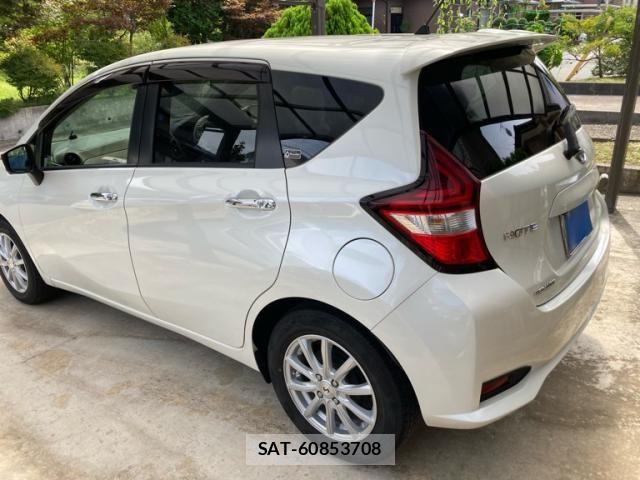 Nissan NOTE 2017-07 8781462-7