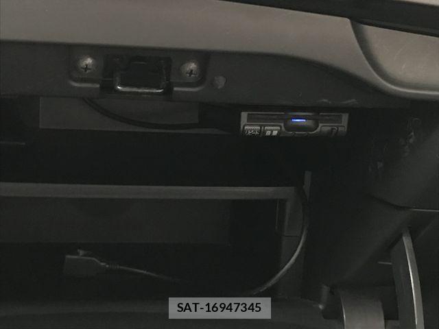 Nissan NOTE 2017-02 8781452-24