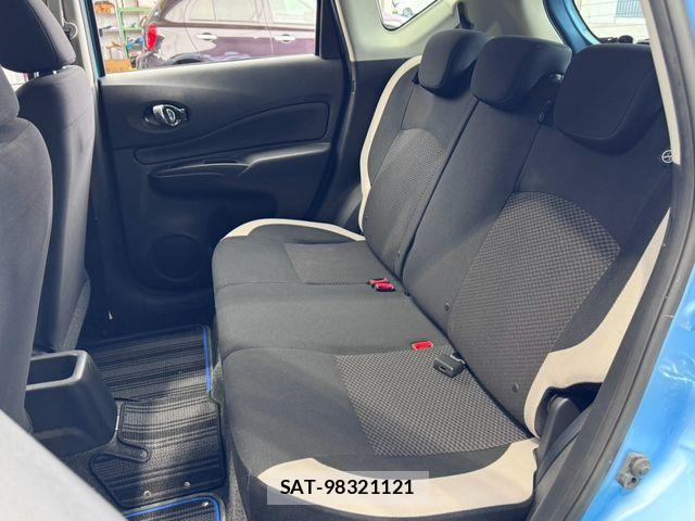 Nissan NOTE 2017-08 8796987-17