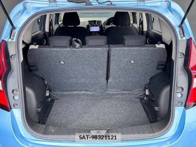Nissan NOTE 2017-08 8796987-18