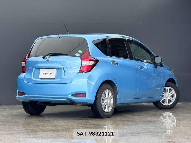 Nissan NOTE 2017-08 8796987-1