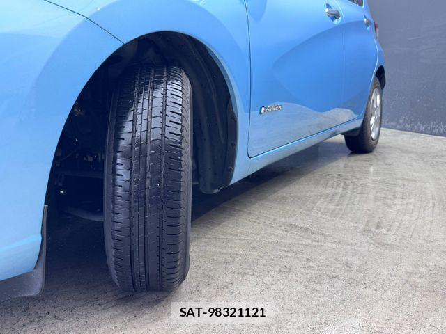 Nissan NOTE 2017-08 8796987-22