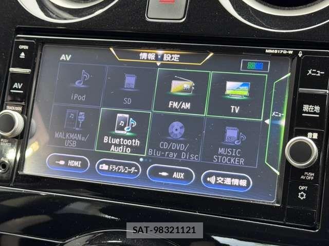 Nissan NOTE 2017-08 8796987-5