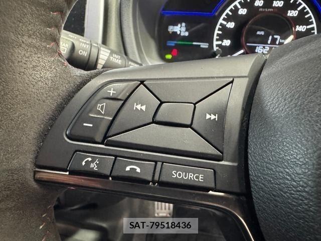 Nissan NOTE 2017-08 8796978-12