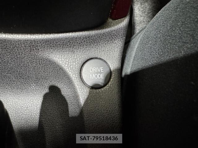 Nissan NOTE 2017-08 8796978-24