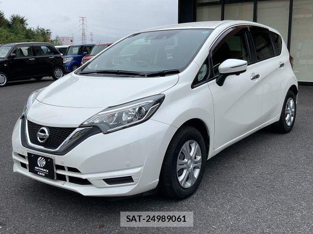 Nissan NOTE 2018-02 8796992-5