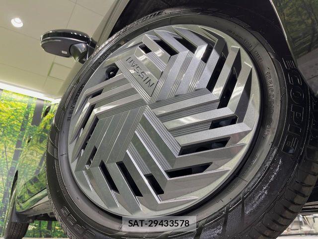 Nissan NOTE 2025-09 8796973-12