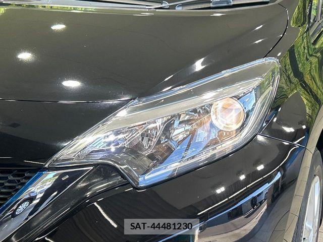 Nissan NOTE 2017-09 8796993-11