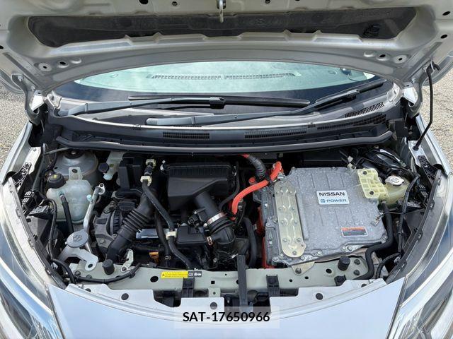 Nissan NOTE 2016-11 8796997-28