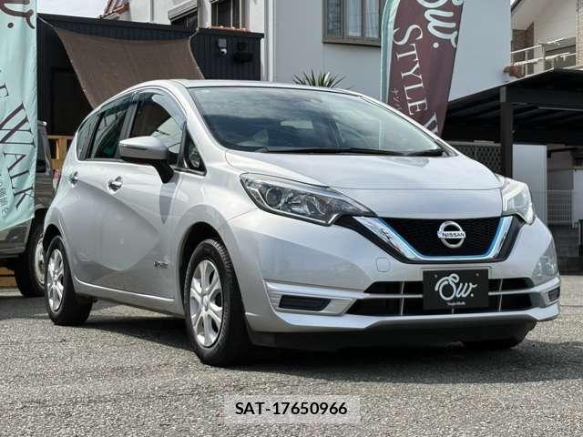 Nissan NOTE 2016-11 8796997-2