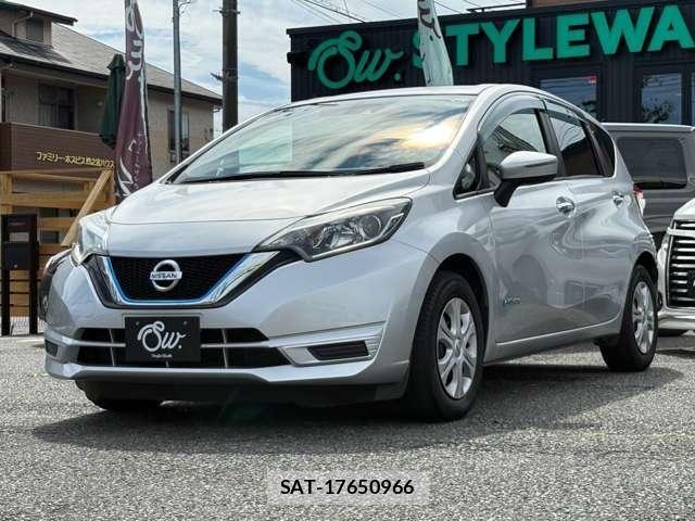 Nissan NOTE 2016-11 8796997-8