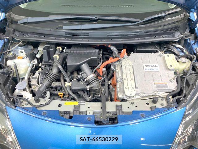 Nissan NOTE 2017-09 8796991-17