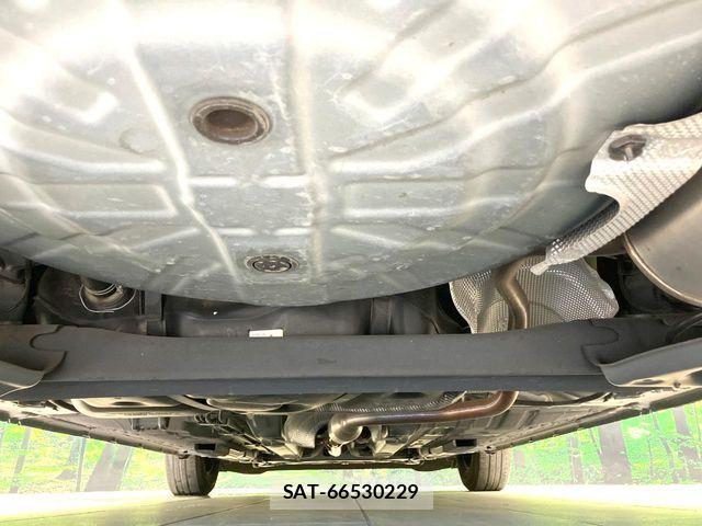 Nissan NOTE 2017-09 8796991-18