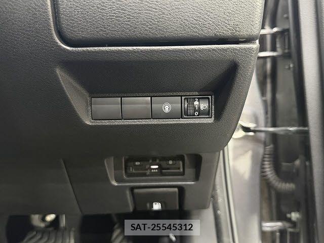 Nissan NOTE 2021-08 8796986-12