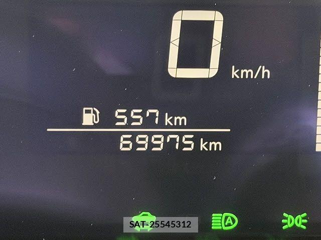 Nissan NOTE 2021-08 8796986-21